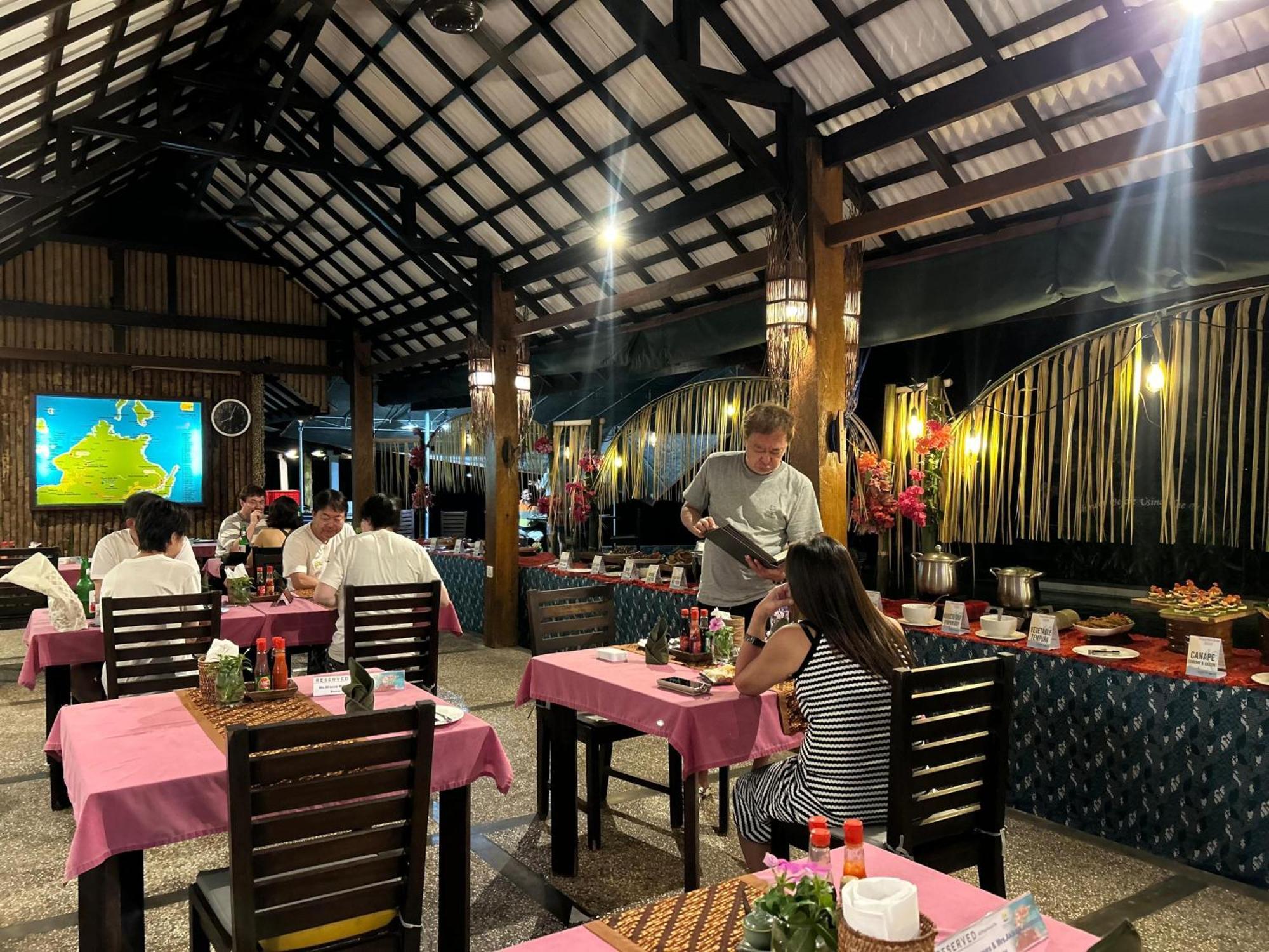 Cocotinos Lembeh A Boutique Dive Lodge Bitung